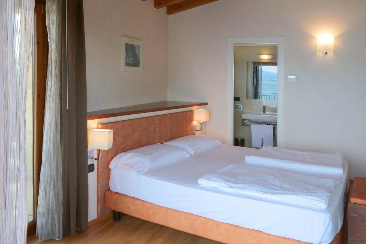 Lido Hotel 3*