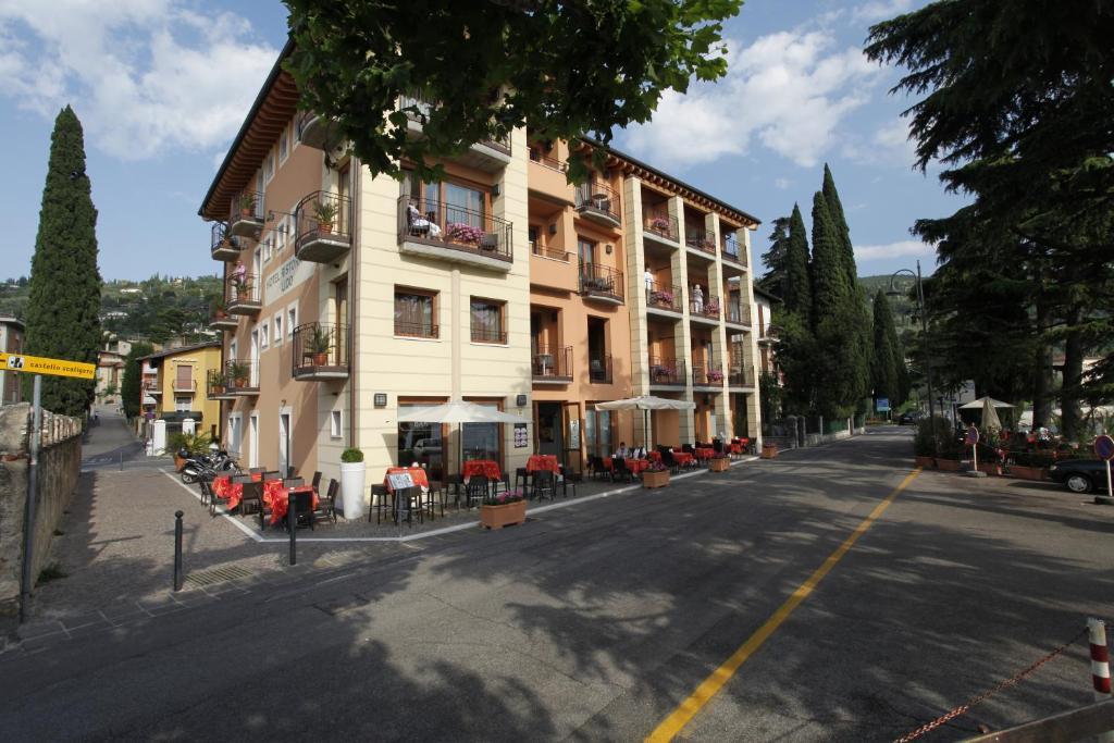Lido Hotel